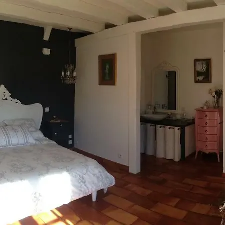 La Clairiere Bed & Breakfast Journiac